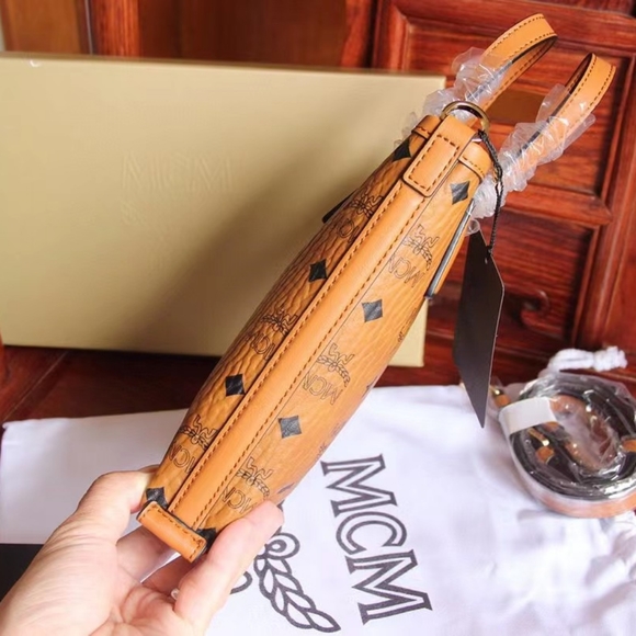 MCM bag - Picture 2 of 9